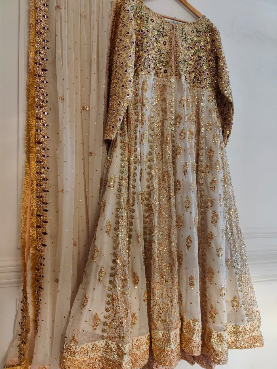 Morbagh Ivory